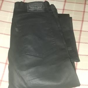 Levi 31 32 black mens jeans